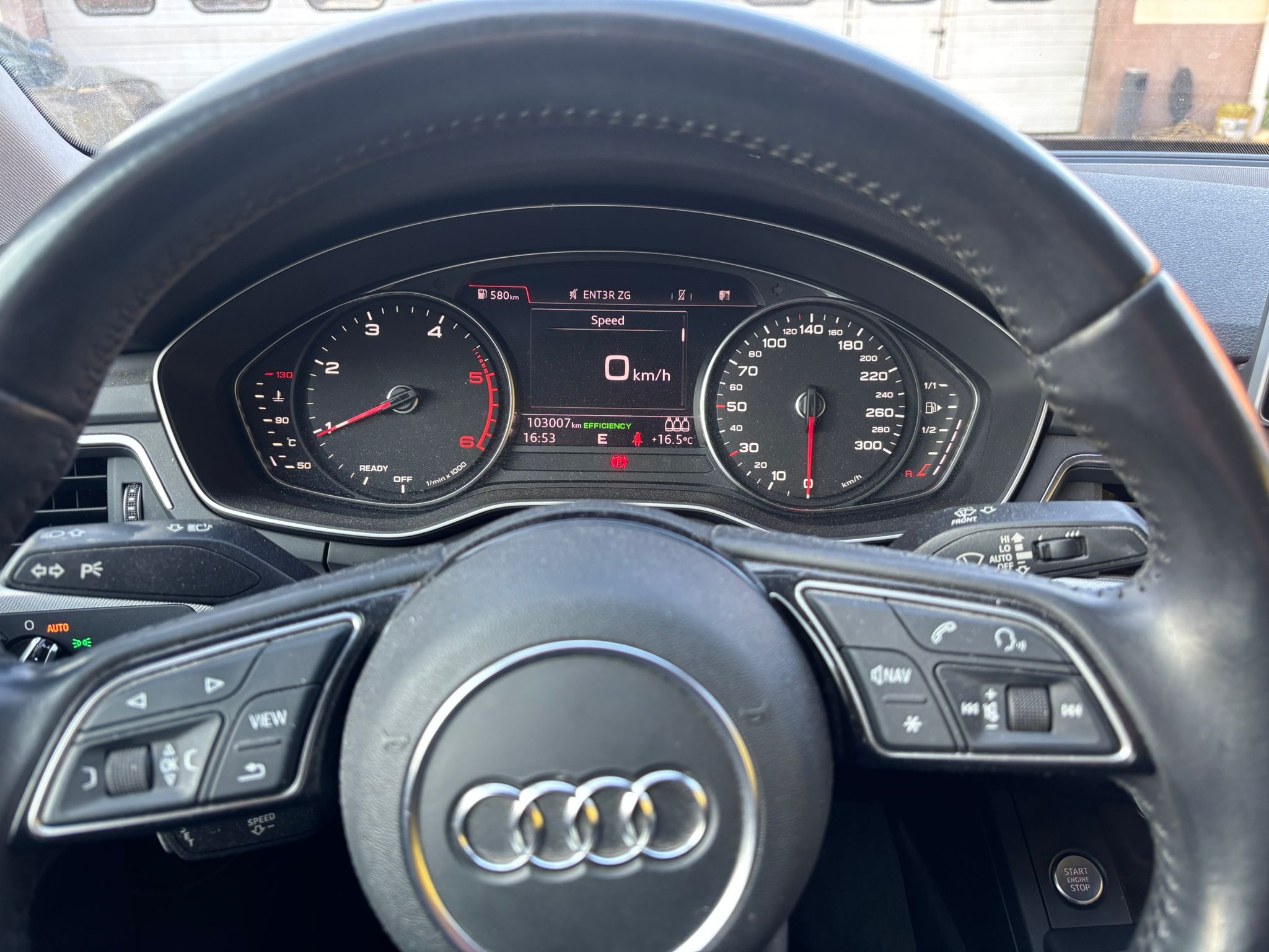 Originalna instrumentna ploča prije ugradnje virtual cockpita